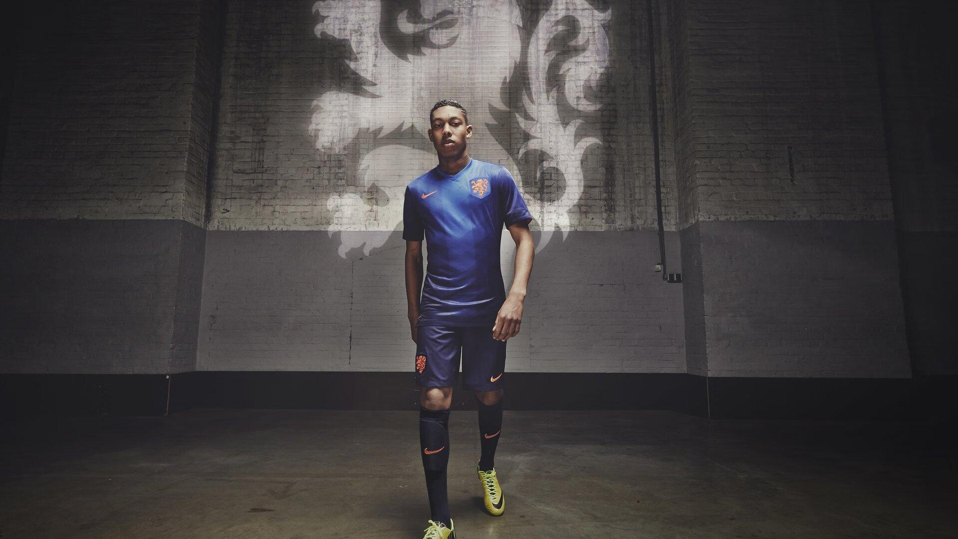 哈登狂轰55分创生涯第12次壮举，历史得分榜仅次于传奇张伯伦